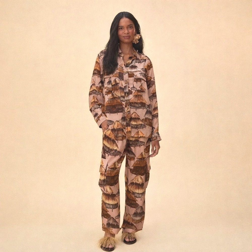 FARM Rio Shuhu Beige Tropical Pants Size L New
